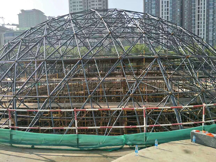 台湾球形网架钢结构施工